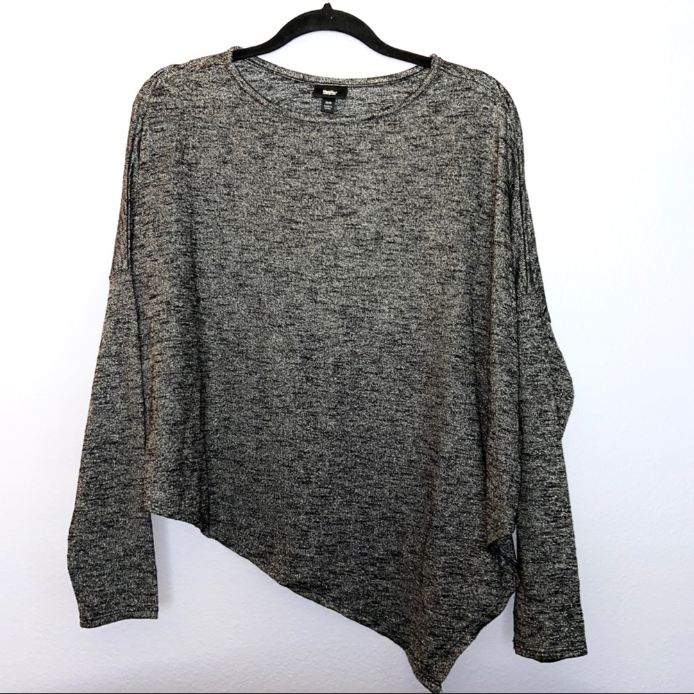 Mossimo Long Sleeve High-Low blouse